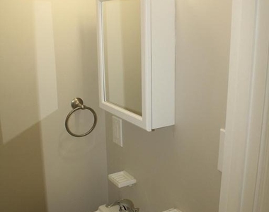 731 Denton Circle - Photo Thumbnail 3