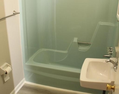 731 Denton Circle - Photo Thumbnail 15