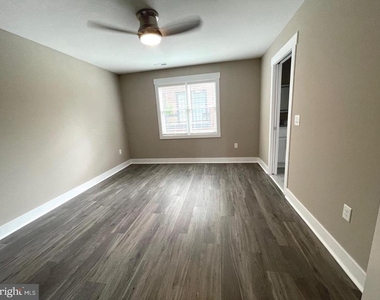 307 Charles Street - Photo Thumbnail 3
