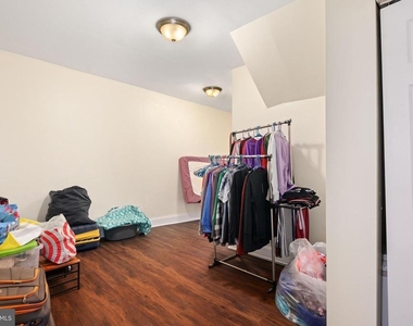 252 South Street - Photo Thumbnail 9