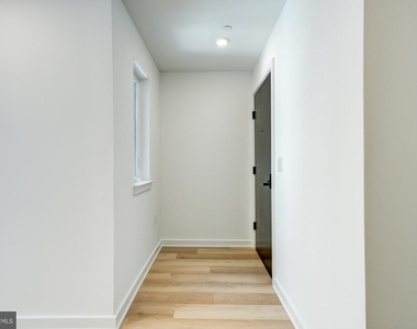 2329 Ellsworth Street - Photo Thumbnail 4