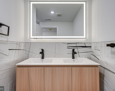 2329 Ellsworth Street - Photo Thumbnail 17