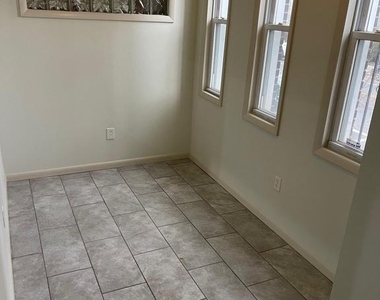 5304 Spruce Street - Photo Thumbnail 7