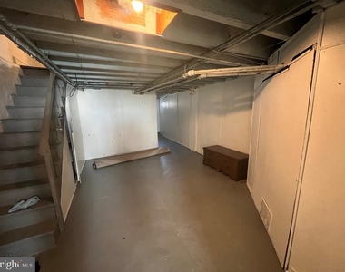 3559 Sheffield Avenue - Photo Thumbnail 11