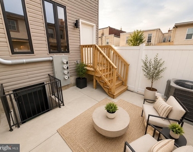 2614 N 7th Street - Photo Thumbnail 9