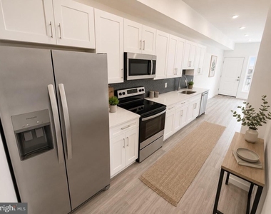 2614 N 7th Street - Photo Thumbnail 1