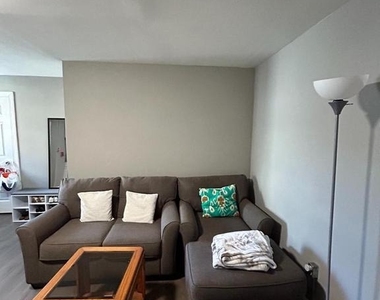 119 W Susquehanna Avenue - Photo Thumbnail 1