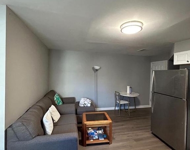 119 W Susquehanna Avenue - Photo Thumbnail 7