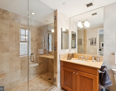 1701 Locust Street - Photo Thumbnail 17