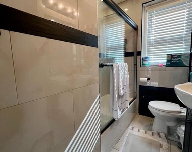 317 Barker Avenue - Photo Thumbnail 16