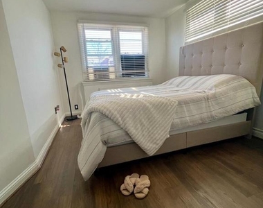 317 Barker Avenue - Photo Thumbnail 19