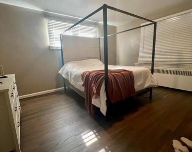 317 Barker Avenue - Photo Thumbnail 13