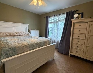 108 Parkside Drive - Photo Thumbnail 25