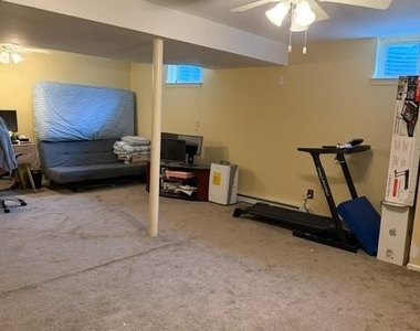 108 Parkside Drive - Photo Thumbnail 32