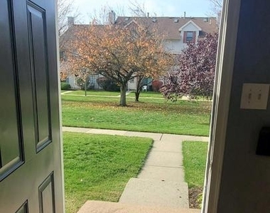 95 O'neill Ct. - Photo Thumbnail 5
