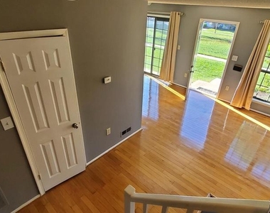 95 O'neill Ct. - Photo Thumbnail 11
