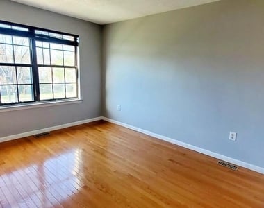95 O'neill Ct. - Photo Thumbnail 28