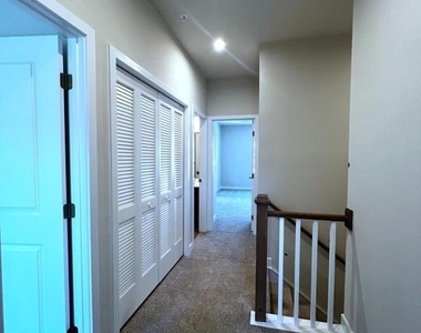 10913 Blanton Way - Photo Thumbnail 22
