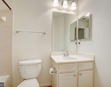7111 Beissel Court - Photo Thumbnail 13