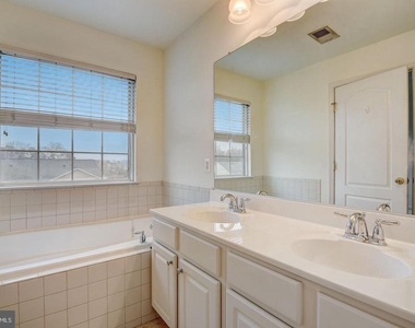 7111 Beissel Court - Photo Thumbnail 23