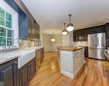 4509 Tournay Road - Photo Thumbnail 2