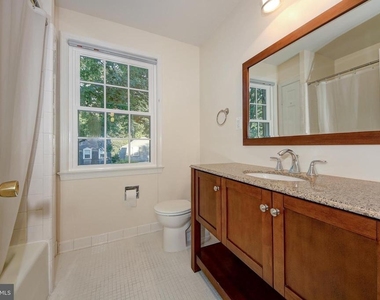 4509 Tournay Road - Photo Thumbnail 10