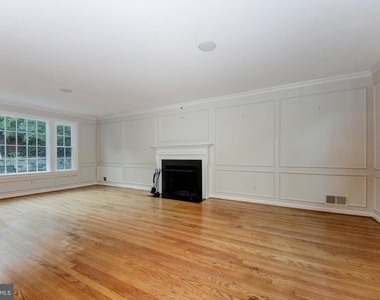 4509 Tournay Road - Photo Thumbnail 3