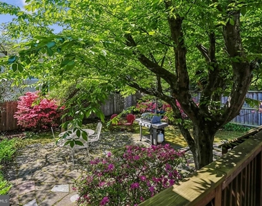 6314 Marjory Lane - Photo Thumbnail 5