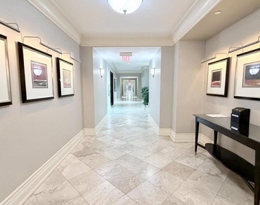 11710 Old Georgetown - Photo Thumbnail 26
