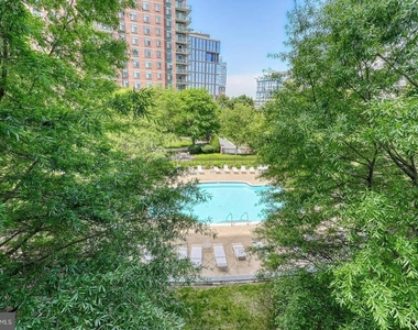 11710 Old Georgetown - Photo Thumbnail 16