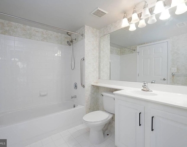 11710 Old Georgetown - Photo Thumbnail 13