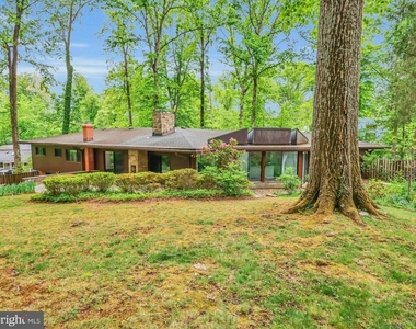 6509 Bradley Boulevard - Photo Thumbnail 42
