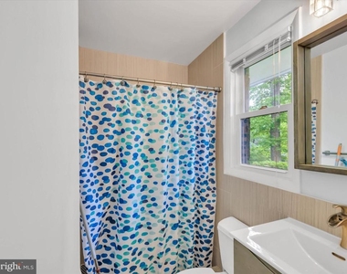 6509 Bradley Boulevard - Photo Thumbnail 25