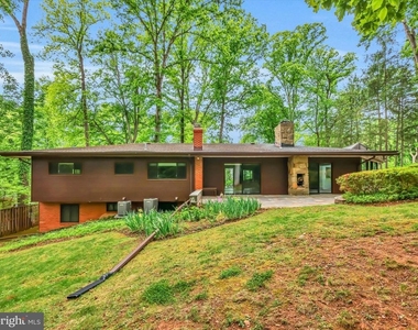 6509 Bradley Boulevard - Photo Thumbnail 43