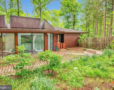 6509 Bradley Boulevard - Photo Thumbnail 46