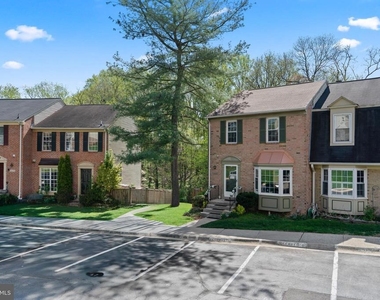 10267 Green Holly Terrace - Photo Thumbnail 45