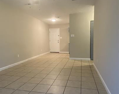 1783 Roberta Court - Photo Thumbnail 2