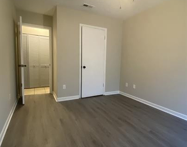 1783 Roberta Court - Photo Thumbnail 7