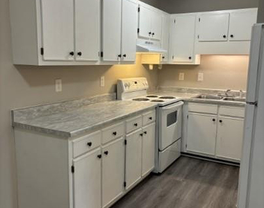 1783 Roberta Court - Photo Thumbnail 3