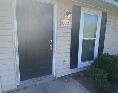 1783 Roberta Court - Photo Thumbnail 1