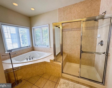 198 Hidden Forest Court - Photo Thumbnail 30