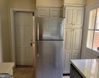8404 Cedar Street - Photo Thumbnail 5