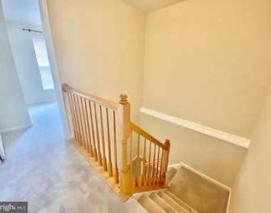 13765 Palmetto Circle - Photo Thumbnail 12