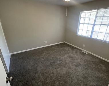 120 Byrum Street - Photo Thumbnail 9