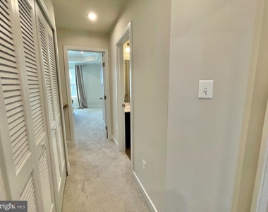 1518 Wilmer Park Lane - Photo Thumbnail 36