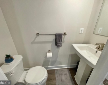 1518 Wilmer Park Lane - Photo Thumbnail 46