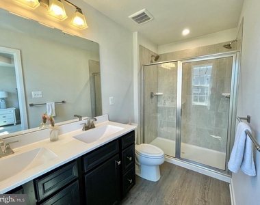 1518 Wilmer Park Lane - Photo Thumbnail 34