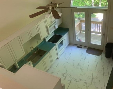 614 Currant Court - Photo Thumbnail 9