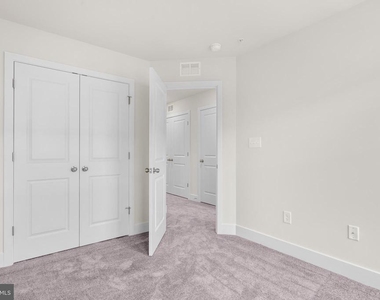 1826 Parham Way - Photo Thumbnail 25