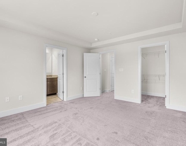 1826 Parham Way - Photo Thumbnail 20